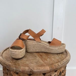 Size 7; Soludos platform espadrilles